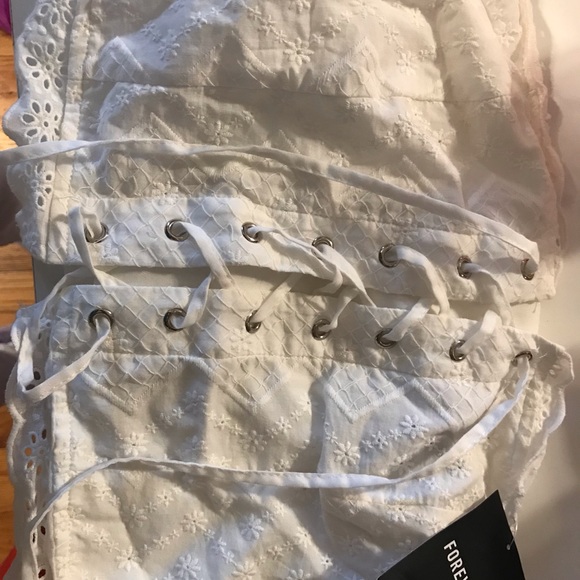 Crop top - Picture 2 of 2